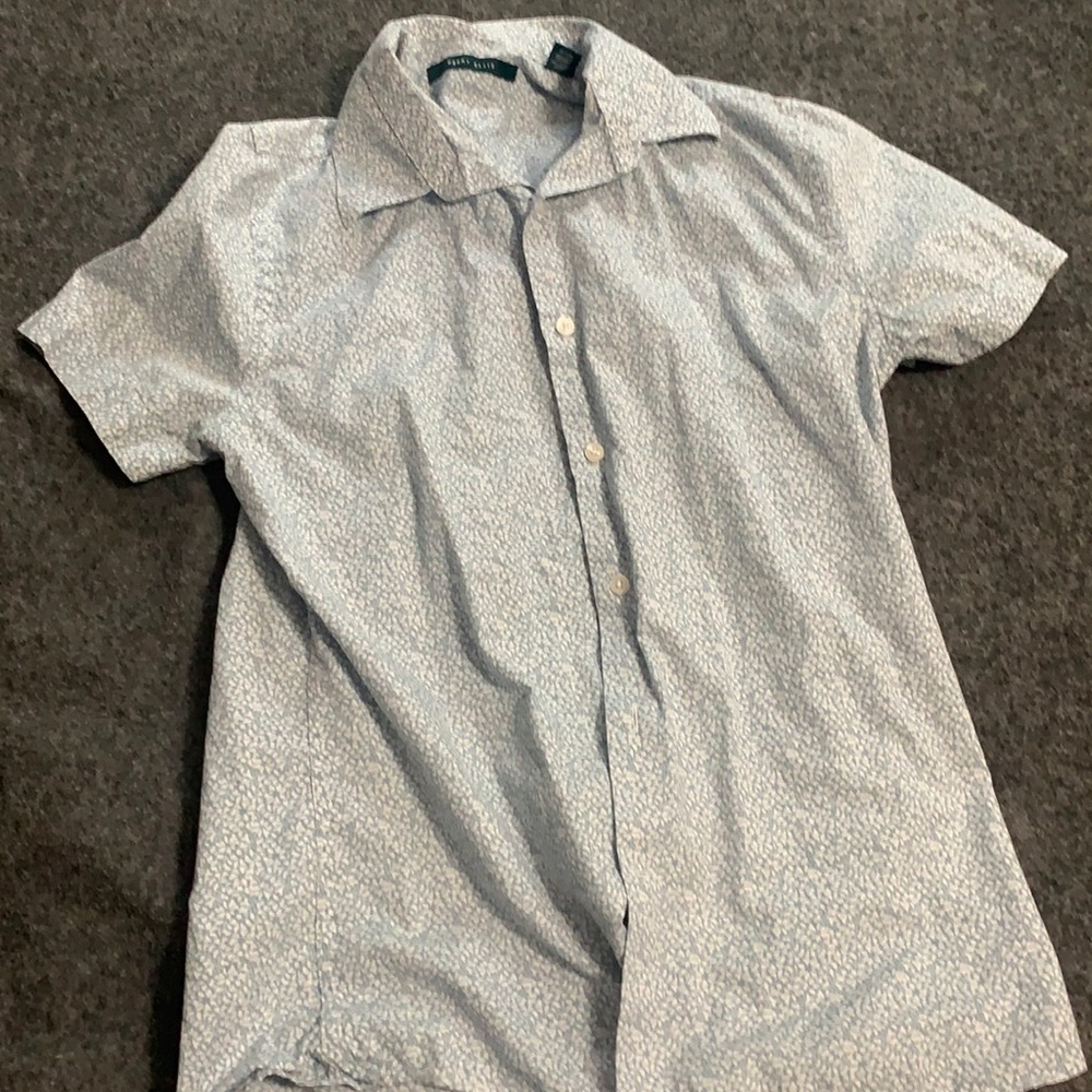 Perry Ellis Short Sleeve Button Up